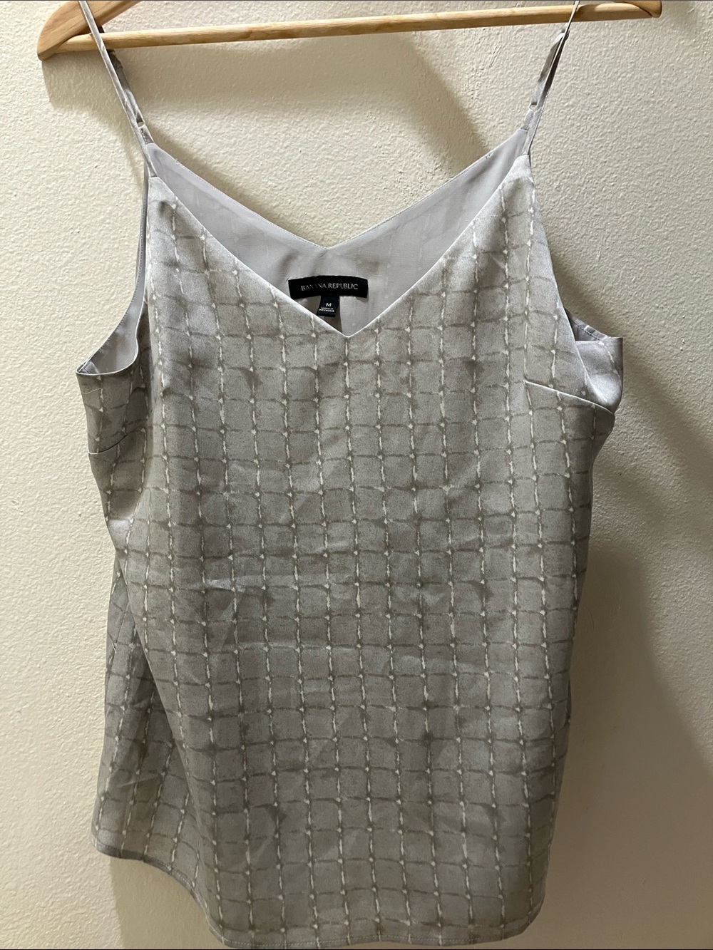 🍃🩶 Banana Republic Perfect Cami Silver-Gray